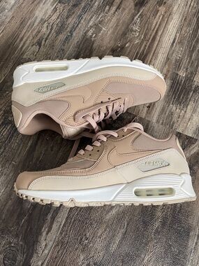 Nike Air Max Men's Sneakers in Beige and Blush